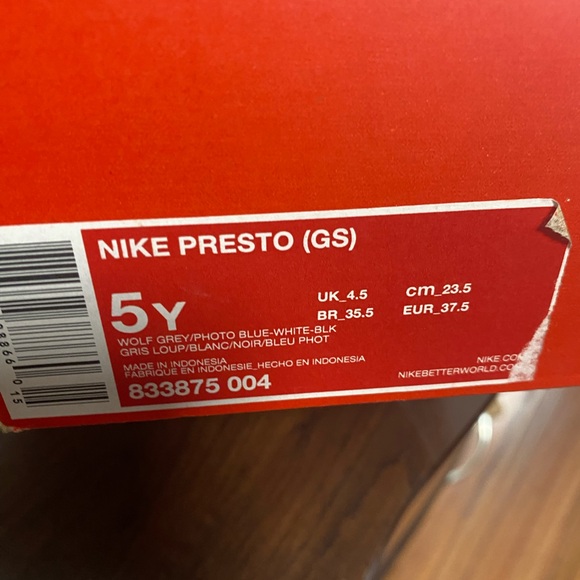 Nike Presto Kids Sneakers- SZ 5 Y- 6.5 W - Picture 3 of 5